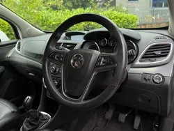 White Used 2015 Vauxhall Mokka S SUV | £4,750 (Good price)