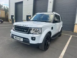 White Used 2016 Land Rover Discovery 4 Landmark SUV | £17,900 (Fair price)