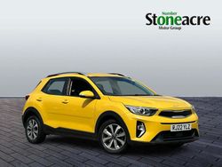 Yellow Used 2022 Kia Stonic 2 SUV | £11,495 (Fair price)