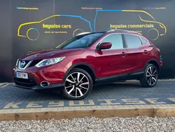 Red Used 2017 Nissan Qashqai Tekna SUV | £12,990 (Fair price)