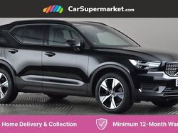 Black Used 2022 Volvo XC40 R-Design SUV | £23,897 (Fair price)