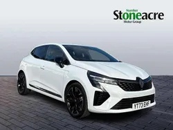 White Used 2023 Renault Clio V Techno Hatchback | £15,200 (Fair price)