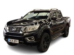 Black Used 2016 Nissan Navara Tekna Pickup | £13,990 (Fair price)
