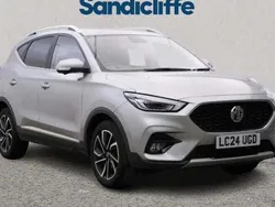 Colour Used 2022 MG ZS Exclusive Sedan | £14,500 (Fair price)