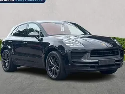 Black Used 2023 Porsche Macan SUV | £53,169 (Fair price)