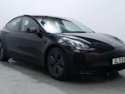 Black Used 2021 Tesla Model 3 Standard Range Sedan | £17,300 (Fair price)