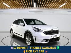 White Used 2018 Kia Niro First Edition SUV | £11,899 (Fair price)