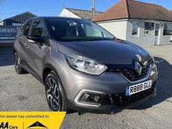 Grey/black Used 2018 Renault Captur Iconic SUV | £8,990 (Fair price)
