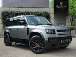 Grey Used 2020 Land Rover Defender SE SUV | £48,995 (Expensive)