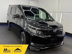Used 2015 Toyota Noah MPV | £15,999