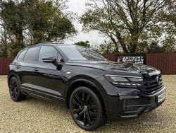 Black Used 2022 VW Touareg Black Edition SUV | £43,450 (Fair price)