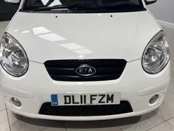 White Used 2011 Kia Picanto Hatchback | £3,250 (A bit pricey)