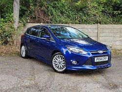 Blue Used 2014 Ford Focus Zetec Hatchback | £3,250 (Fair price)