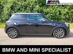 Black Used 2015 Mini Cooper S Hatch Hatchback | £9,550 (Fair price)