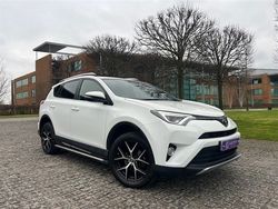 White Used 2017 Toyota RAV4 SUV | £16,995 (Fair price)