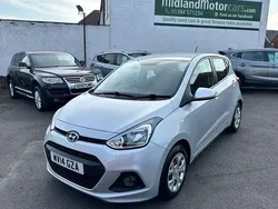 Silver Used 2014 Hyundai i10 SE Hatchback | £5,499 (A bit pricey)