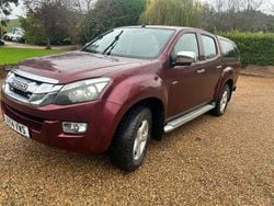 Red Used 2014 Isuzu D-Max Pickup | £6,995 (Super price)