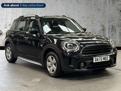 Black Used 2022 Mini Cooper Countryman Classic SUV | £22,141 (Fair price)