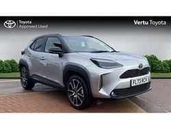 Silver Used 2023 Toyota Yaris Cross Sport SUV | £23,027 (Fair price)