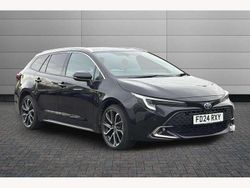 Black Used 2024 Toyota Corolla Sport Estate | £26,501