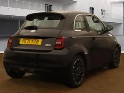 Black Used 2021 Fiat 500e La Prima Hatchback | £16,995 (Fair price)