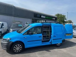 Blue Used 2016 VW Caddy Maxi Startline MPV | £11,995 (Expensive)