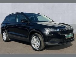 Black New 2025 Skoda Karoq SE SUV | £27,990 (Fair price)
