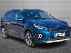 Ocean blue Used 2019 Kia Niro 2 SUV | £16,795 (Fair price)