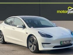 White Used 2021 Tesla Model 3 Long Range AWD Sedan | £23,000 (Fair price)