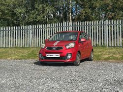 Red Used 2013 Kia Picanto 2 Hatchback | £2,000 (Good price)