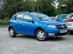 Blue Used 2014 Dacia Sandero Lauréate Hatchback | £2,995 (Fair price)