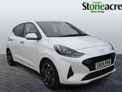 White Used 2024 Hyundai i10 Premium Hatchback | £14,295 (Good price)