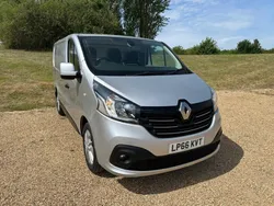 Silver Used 2017 Renault Trafic Van | £11,475 (Super price)