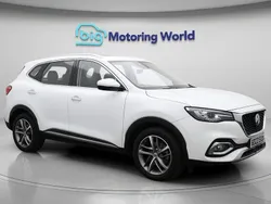White Used 2022 MG HS Exclusive SUV | £14,000 (Fair price)