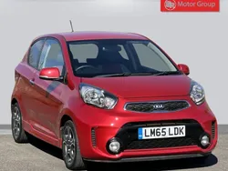 Red Used 2015 Kia Picanto 2 Hatchback | £5,490 (Fair price)