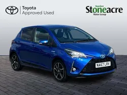 Blue Used 2017 Toyota Yaris Hybrid Design Hatchback | £10,500 (Fair price)
