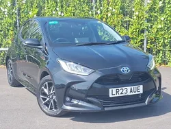 Black Used 2023 Toyota Yaris Hybrid Design Hatchback | £18,298 (Fair price)