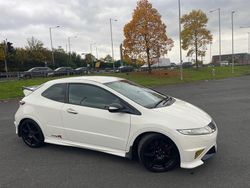 White Used 2009 Honda Civic Type R Hatchback | £8,990