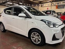 White Used 2018 Hyundai i10 SE Hatchback | £3,900 (Good price)