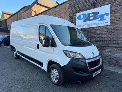 White Used 2019 Peugeot Boxer S Van | £8,995 (Fair price)