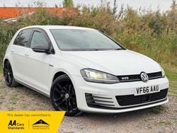 White Used 2017 VW Golf VII GTD Hatchback | £8,995 (Fair price)