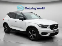 White Used 2021 Volvo XC40 R-Design SUV | £23,000 (Fair price)