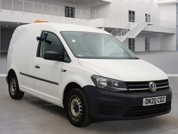 White Used 2020 VW Caddy Startline MPV | £10,782 (Fair price)