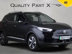 Black Used 2024 MG ZS Trophy Connect Sedan | £15,380 (Good price)