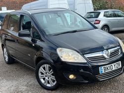 Used 2010 Vauxhall Zafira Design Edition | £1,290 (Good price)