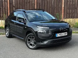 Black Used 2015 Citroën C4 Cactus Feel Hatchback | £5,245 (Fair price)