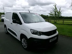 White Used 2020 Peugeot Partner MPV | £6,995 (Good price)