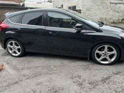 Black Used 2011 Ford Focus Titanium X Hatchback | £2,995 (Fair price)