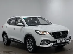 White Used 2022 MG HS Excite SUV | £16,998 (A bit pricey)