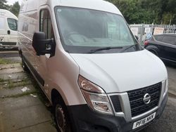 White Used 2016 Nissan NV400 SE Van | £9,995 (Fair price)
